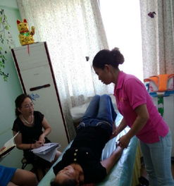 鄧州開心媽咪連鎖公司 免費(fèi)培訓(xùn)高級(jí)月嫂、育嬰師、催乳師，成就專業(yè)母嬰護(hù)理人才